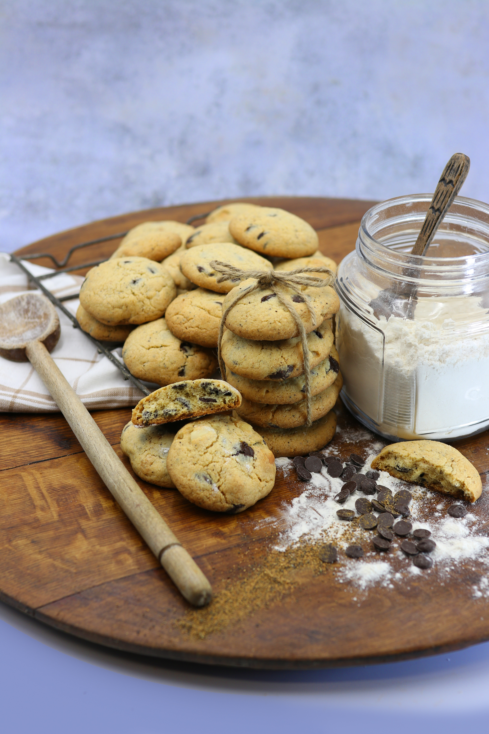 Choc Chip, Wattle Seed & Macadamia Cookies